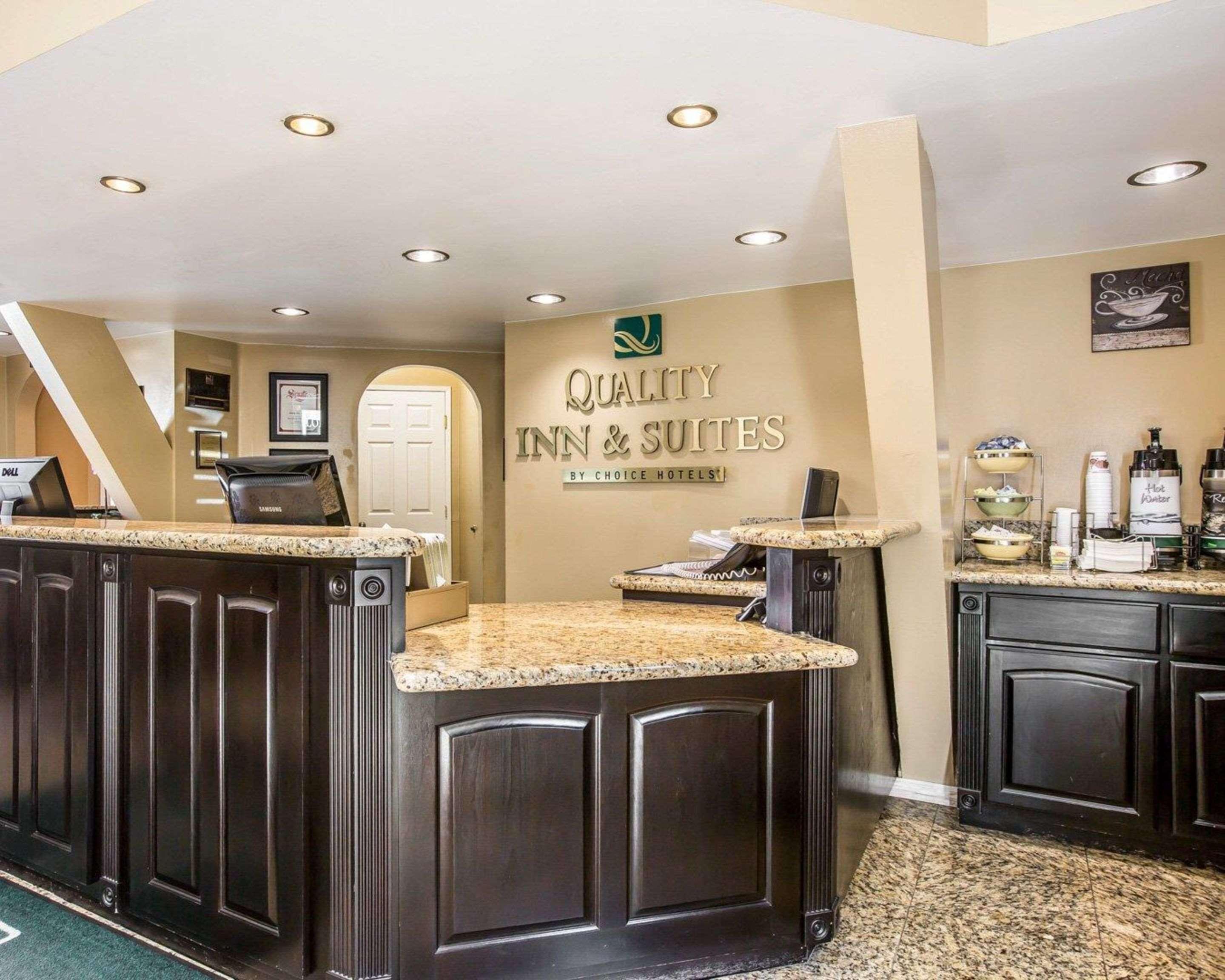 Quality Inn & Suites Thousand Oaks - Us101 Zewnętrze zdjęcie